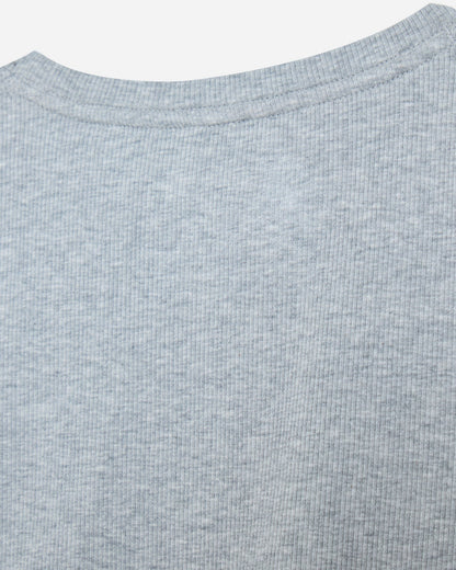 Back of gray ribbed tee#color_pale-gray