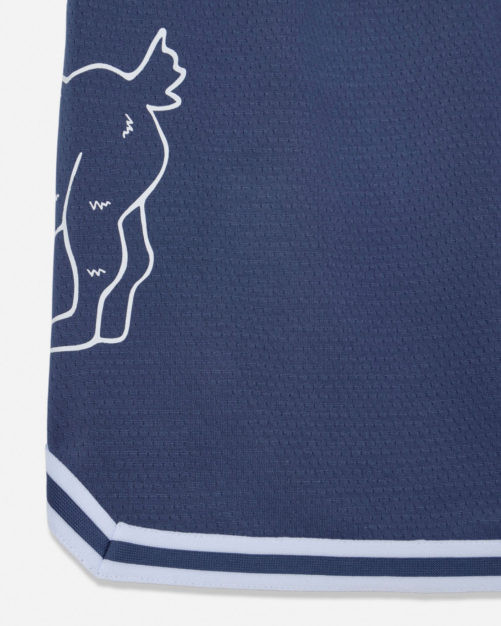 Close-up of back of navy mesh shorts#color_navy