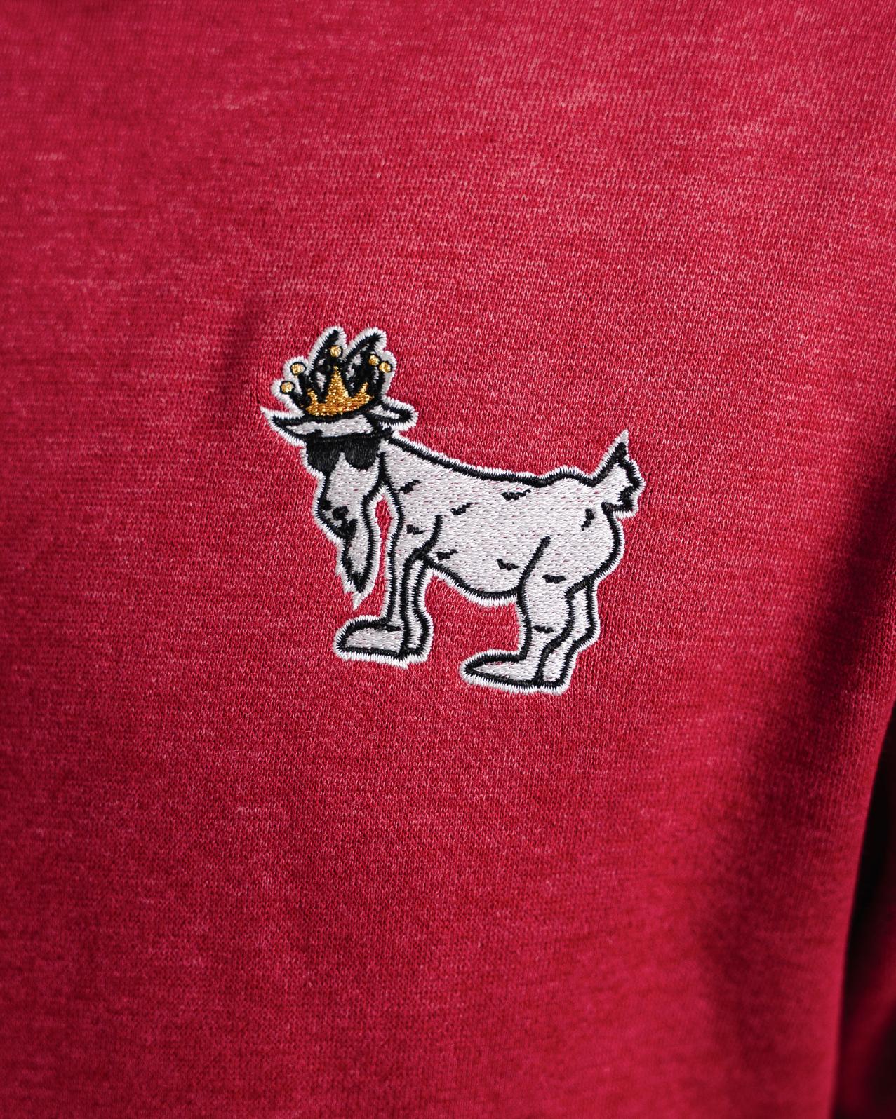 Close-up of logo on cardinal WG Hooded Sweatshirt#color_cardinal